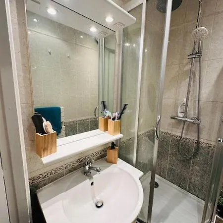 Apartment Comfort *